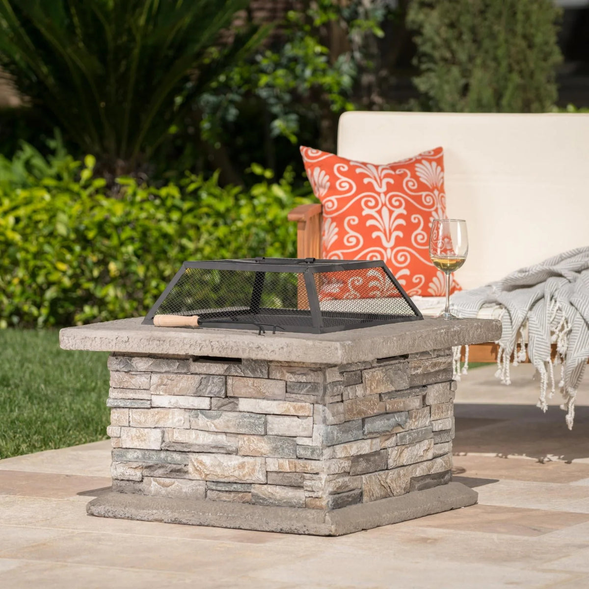 Kentwood Outdoor Fire Pit