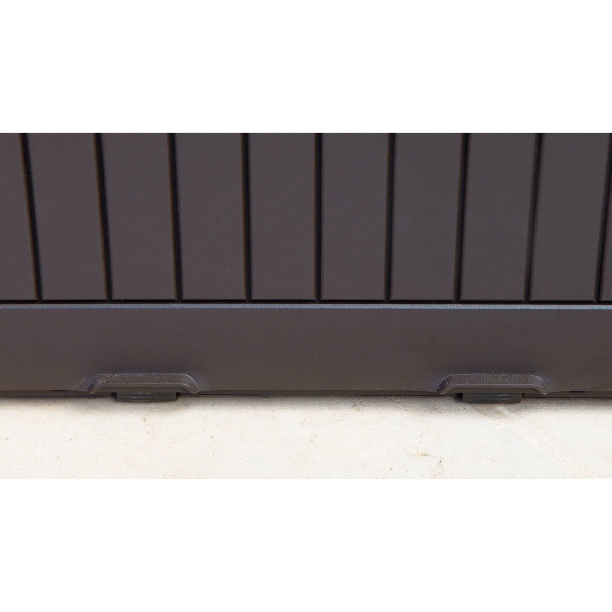 Keter Comfy Outdoor Storage 71-Gallon Resin Deck Box, Espresso Brown