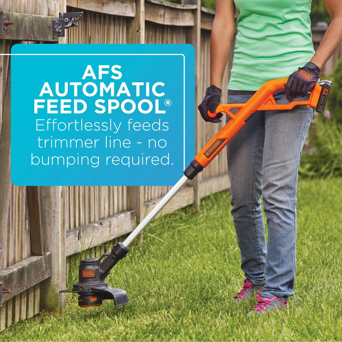 BLACK+DECKER 20V MAX* Lithium 10 in. String Trimmer / Edger, LST201