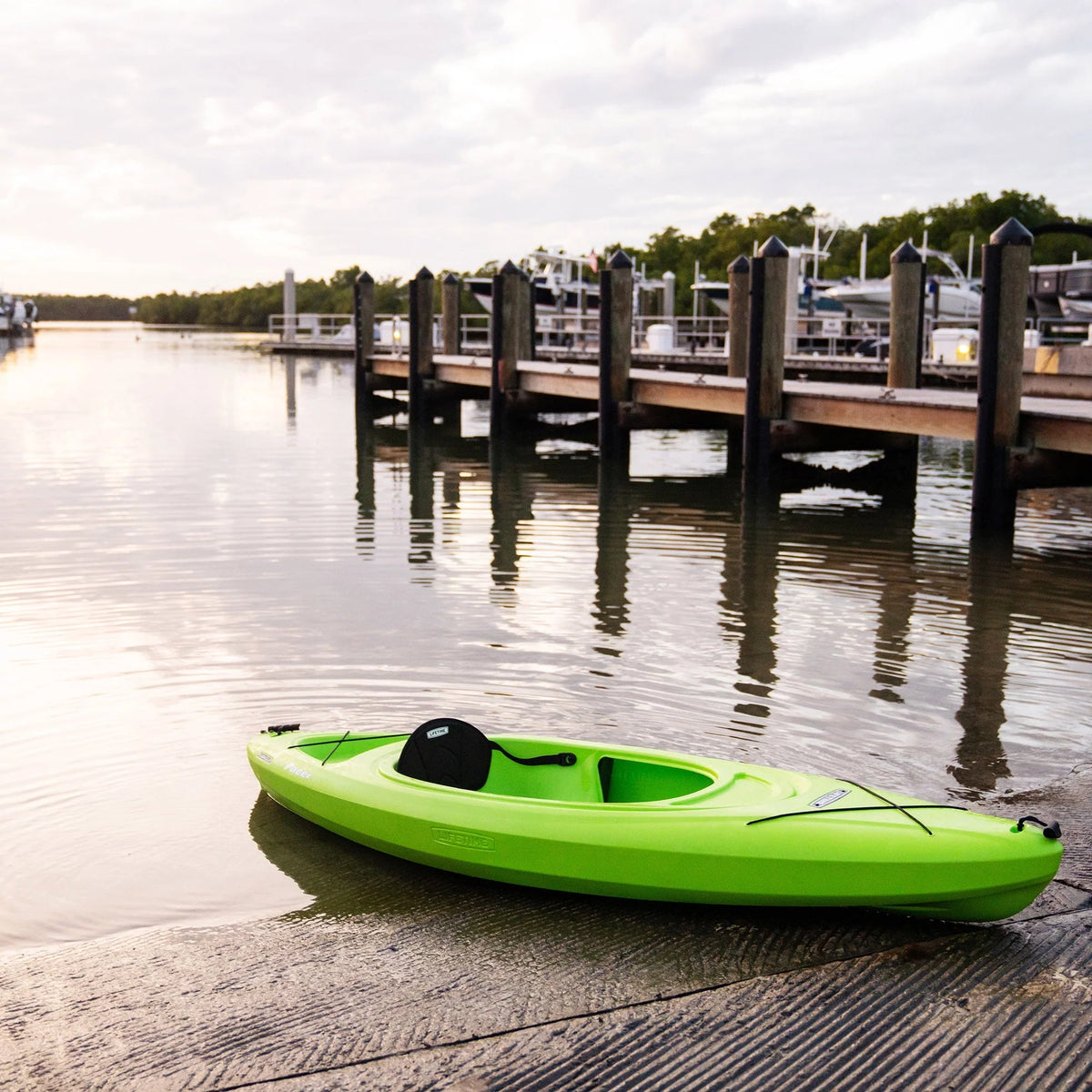 Lifetime Pacer 8 ft Sit-Inside Kayak, Green (91032)